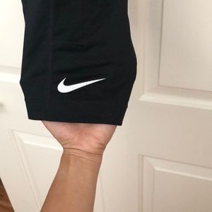Nike Pants - Nike Pro Leggings Nike Pants - Nike Pro Leggings
